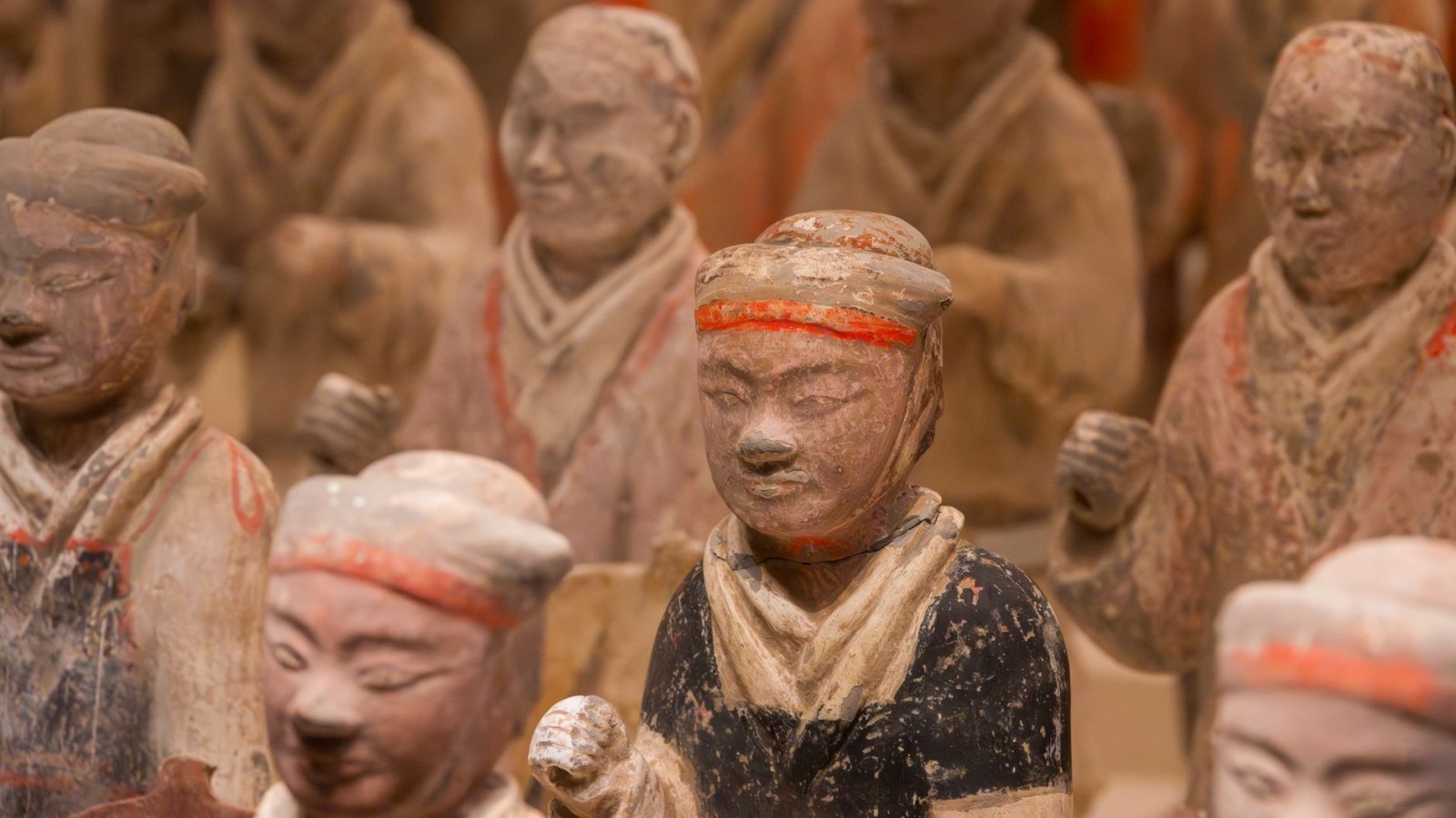 11. The Met's "Etruscan" Warriors Were Built By Living Italian Sculptors