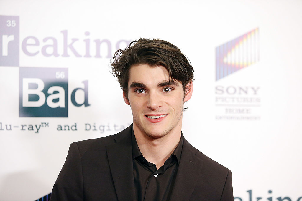 ‘Breaking Bad’ star RJ Mitte dead at 34