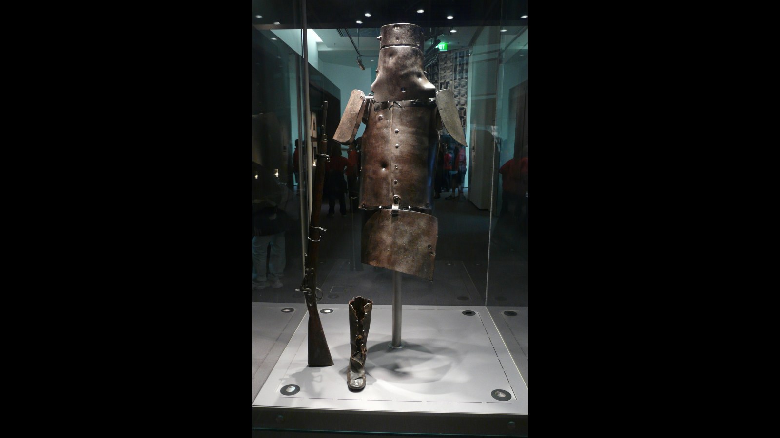 11. Ned Kelly Faced Colonial Police In Homemade Armor And Won Folk-Hero Status