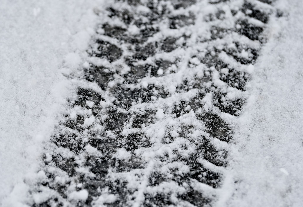 Mythe: Les pneus d'hiver sont inutiles lorsqu'il n'y a pas de neige