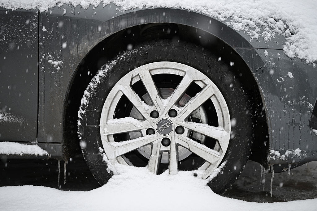 Mythe: Les pneus quatre saisons sont aussi efficaces que les pneus d'hiver