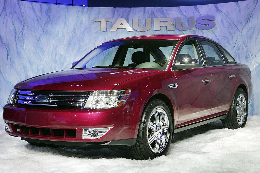 Ford Taurus (1986-2019)