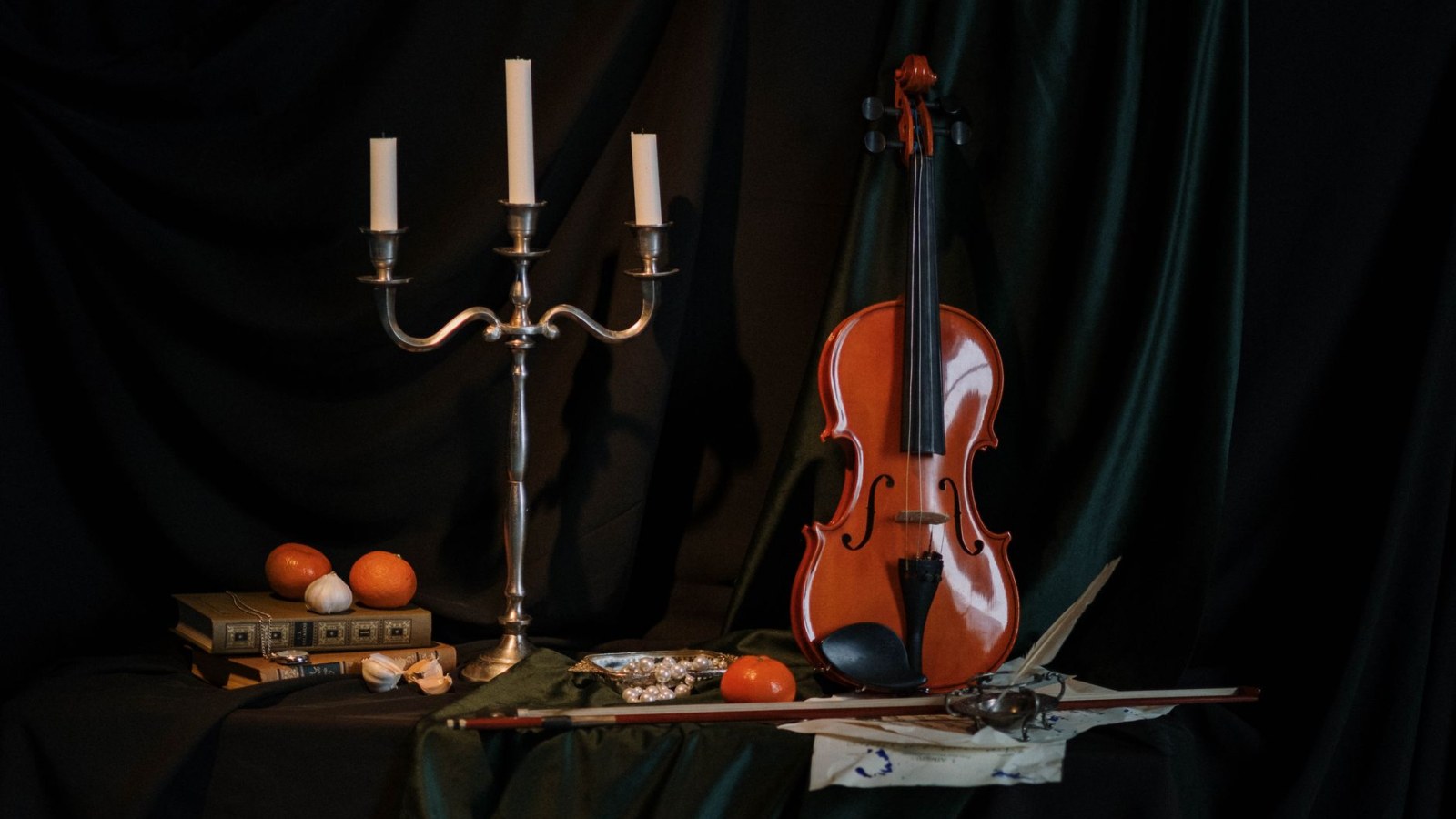 8. Factory Violins Faked Stradivarius Labels By The Thousands