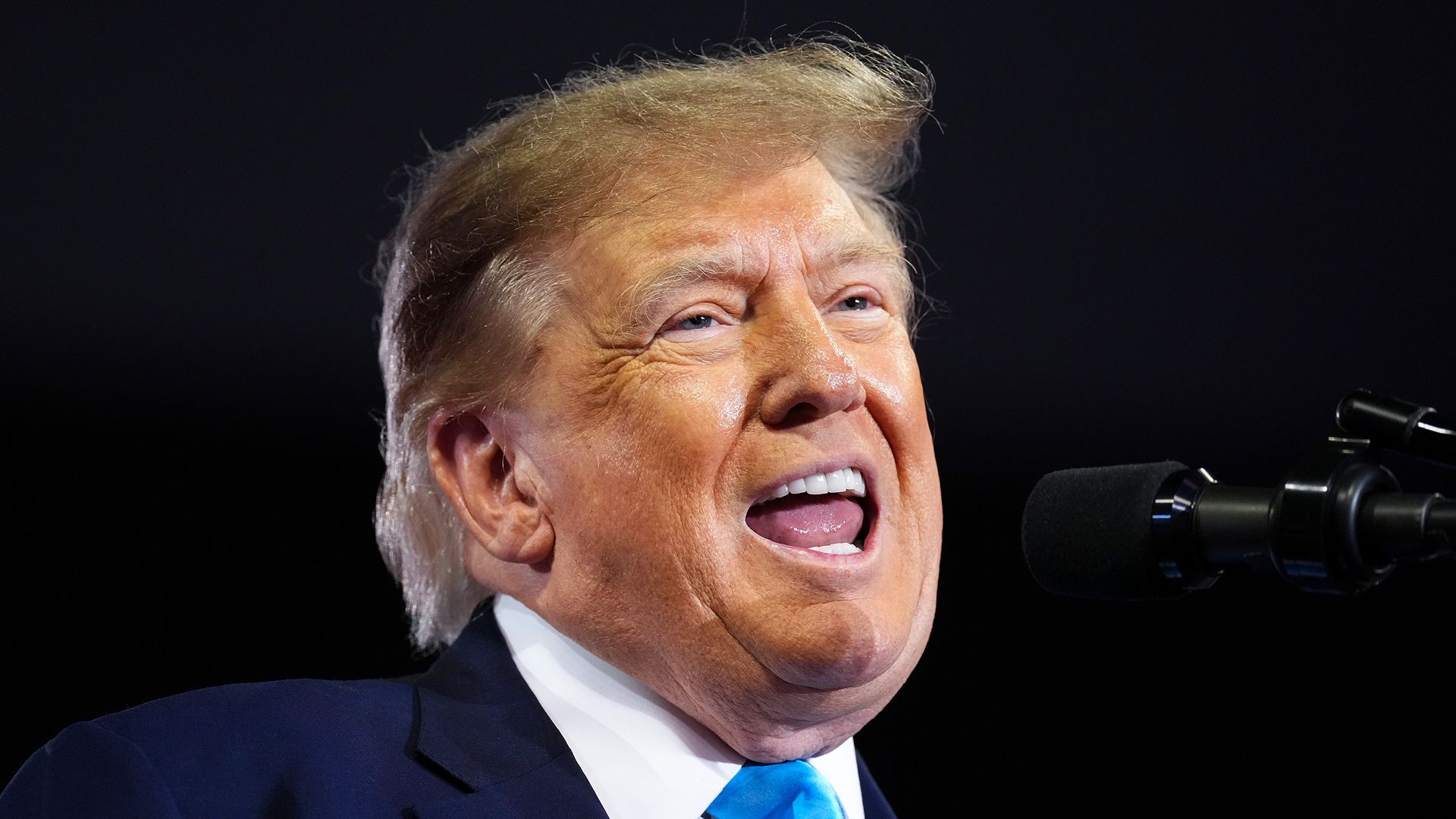 Trump Gaza Video Imagines Luxury Resort and Golden Statue