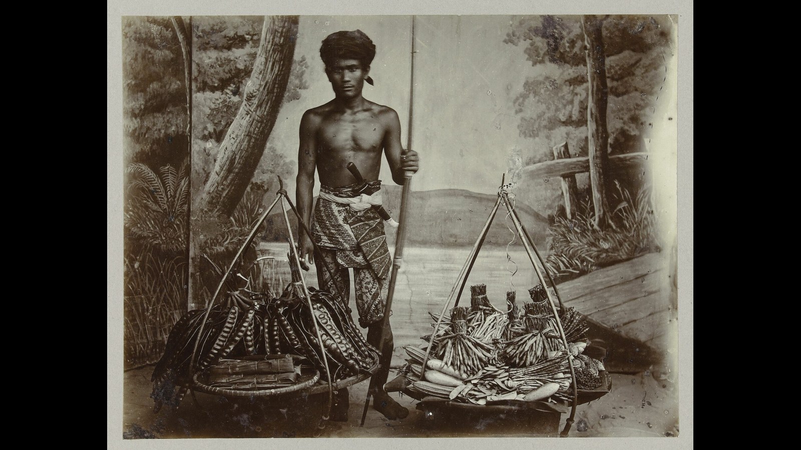 10. Javanese Vendors Carried Satay's Grill On A Bamboo Pole