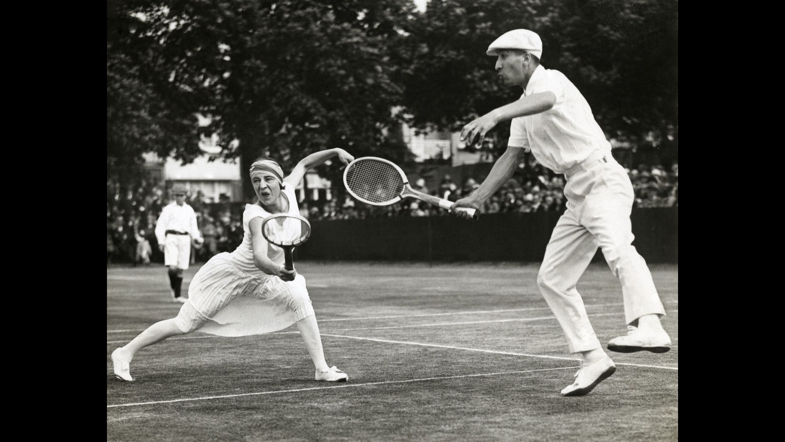 15. Suzanne Lenglen Ditches The Corset And Dominates Tennis