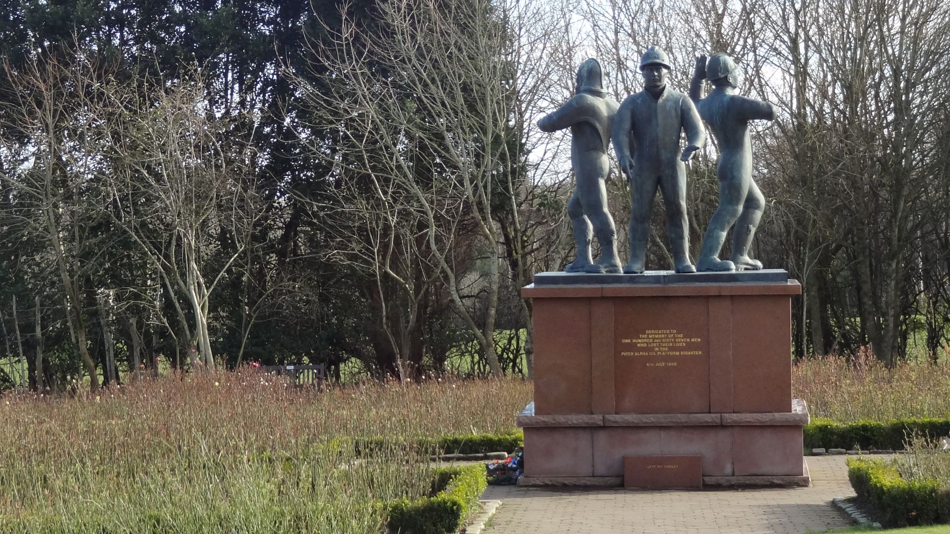 11. La production s'est poursuivie sur Piper Alpha