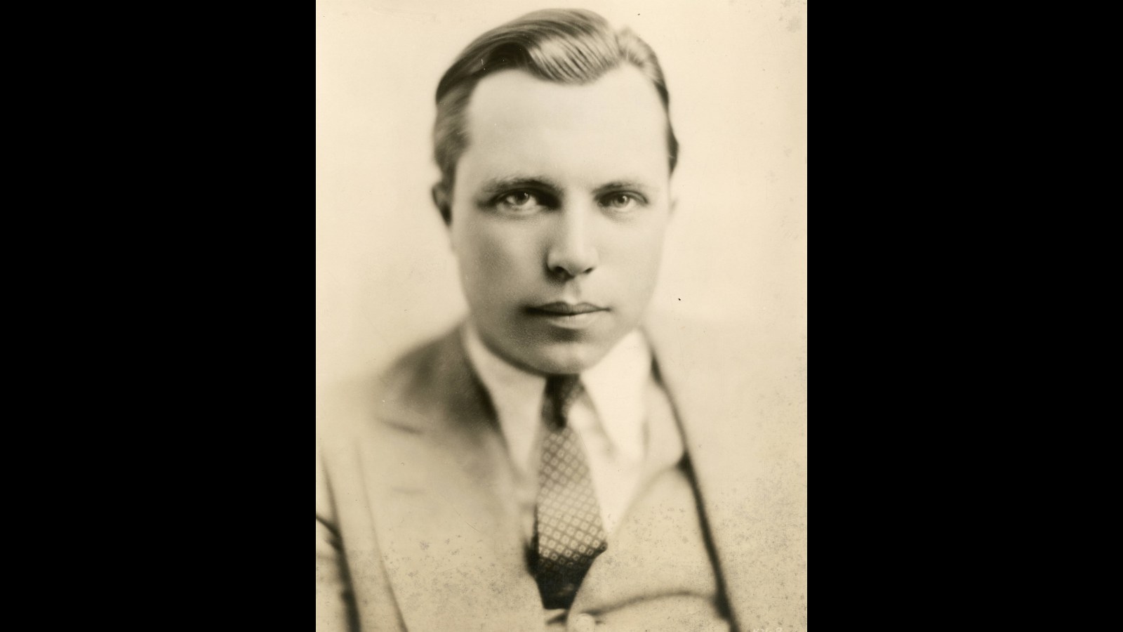 13. Les bénéfices réalisés par King Vidor à l'époque du cinéma muet ont permis l'acquisition d'un domaine à Beverly Hills