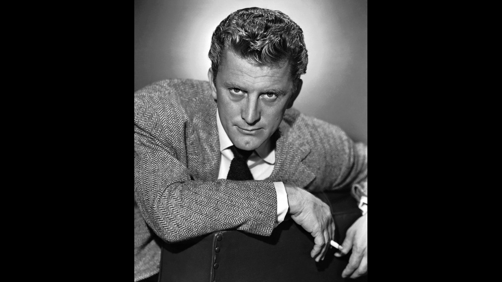 16. Kirk Douglas Chose His Own Name Before Going To War