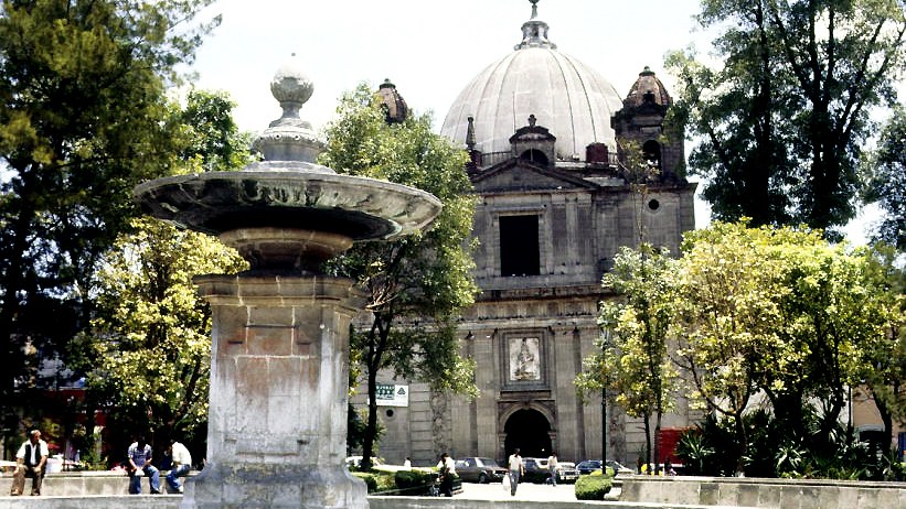 5. La ville de Mexico s'est affaissée de 30 pieds depuis qu'elle a asséché son propre lac