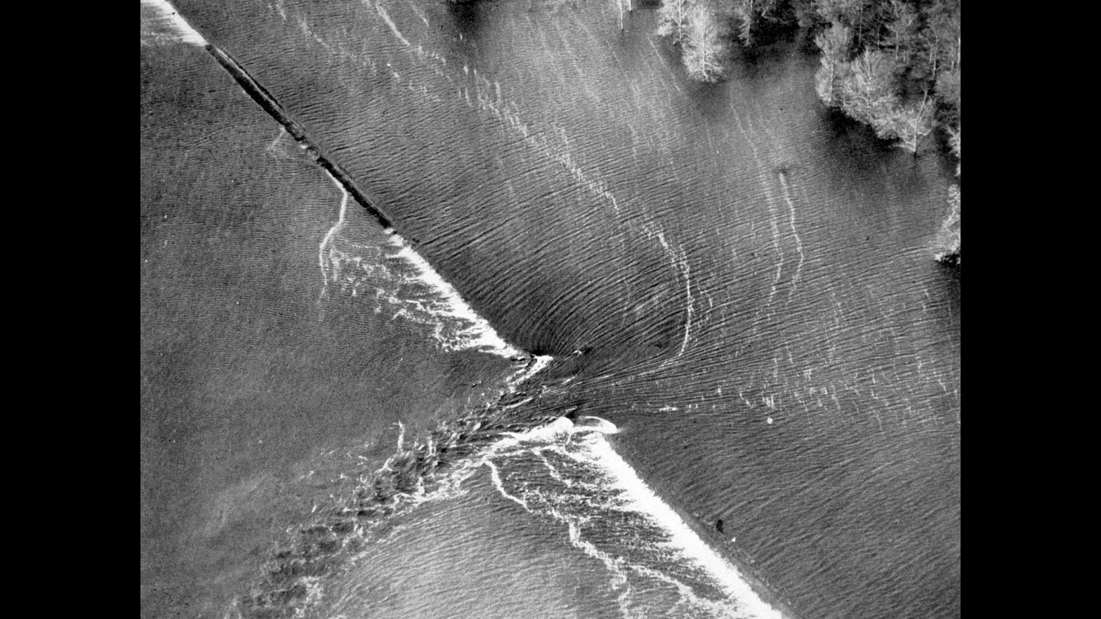 14. The Army's 'Levees-Only' Plan Raised The Mississippi Into A Catastrophe