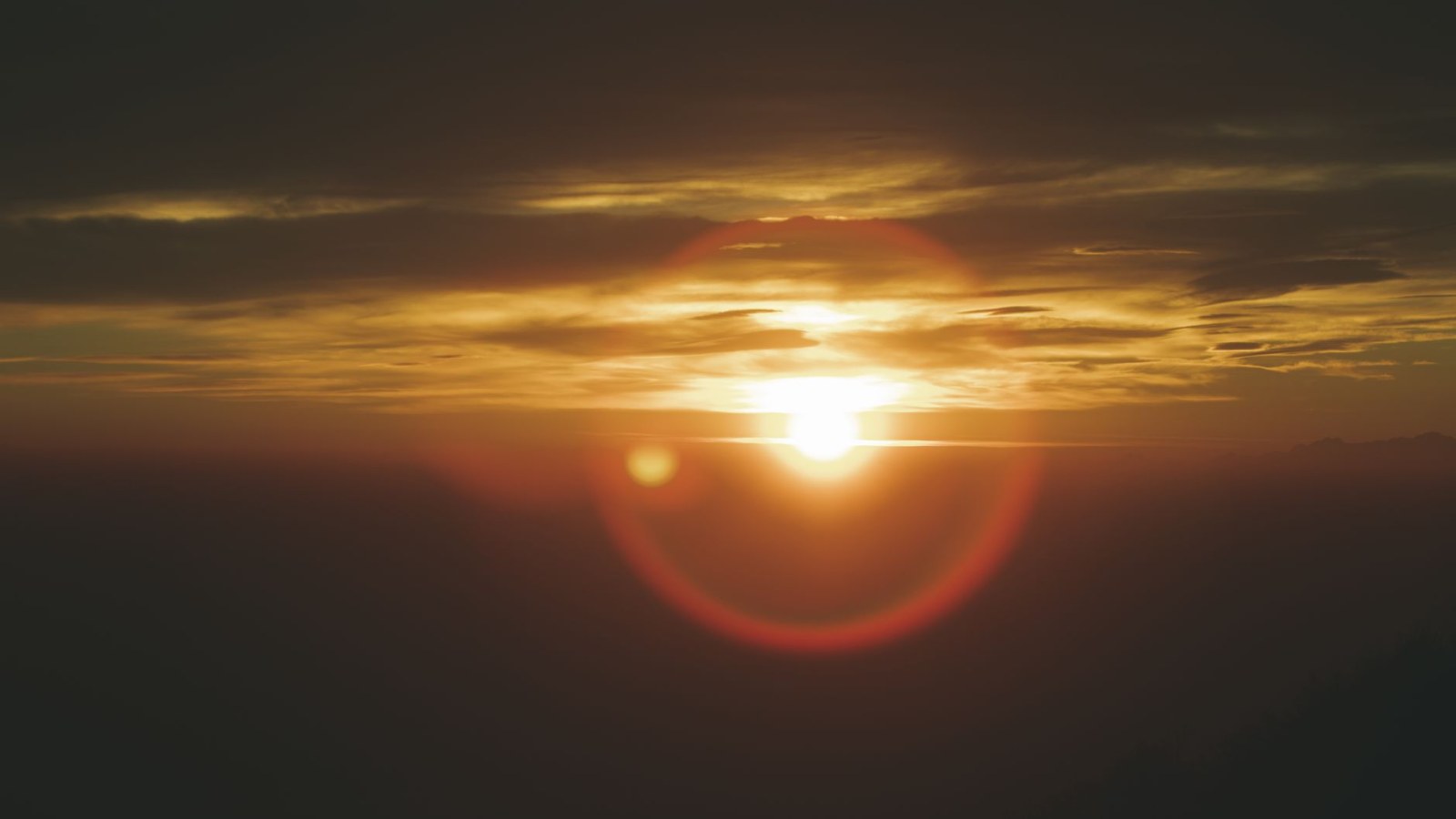 12. A Meteorologist Predicted Six Planets Would Trigger Solar Explosions