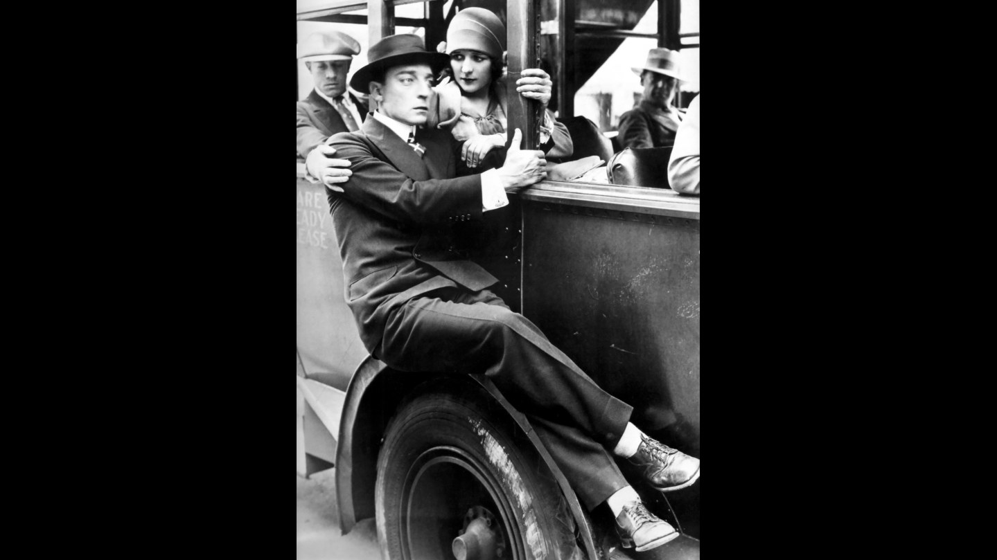 16. Buster Keaton avait fait du baseball une condition d'embauche sur son plateau