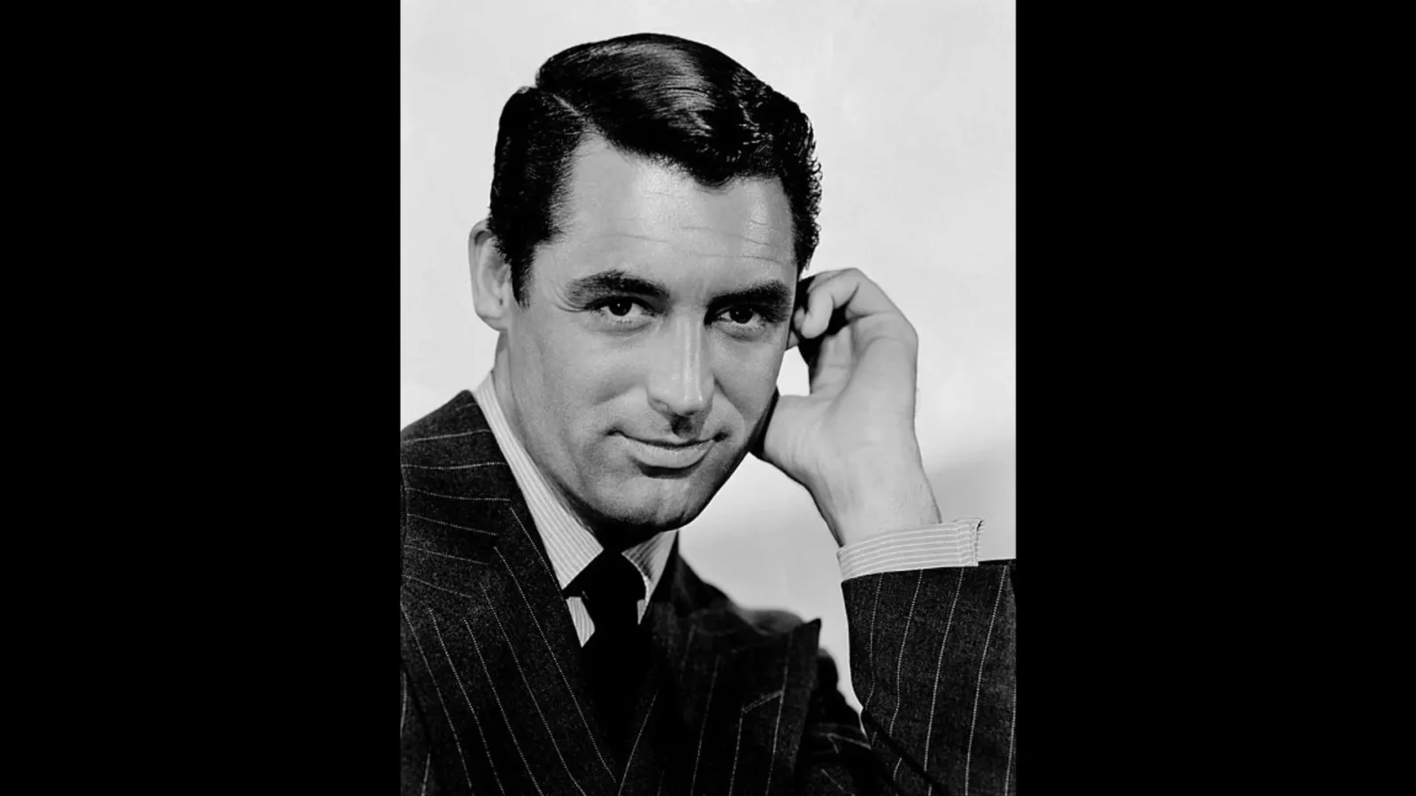 2. Cary Grant croyait que sa mère était morte