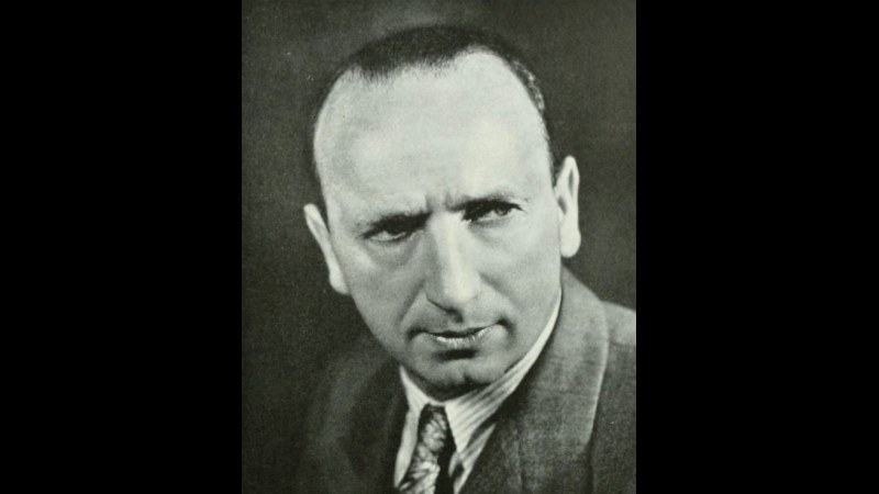 10. Michael Curtiz investissait ses salaires dans des chevaux de course