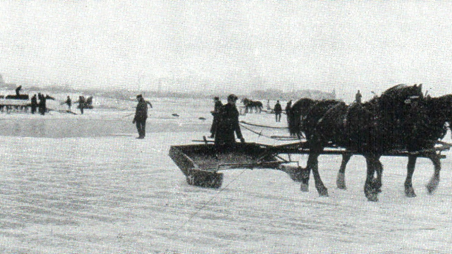 18. Ice Harvesters Cut Frozen Lakes Into Blocks Every Winter