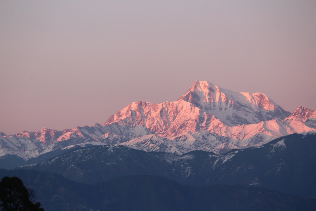 11. Les premiers à avoir gravi l'Everest