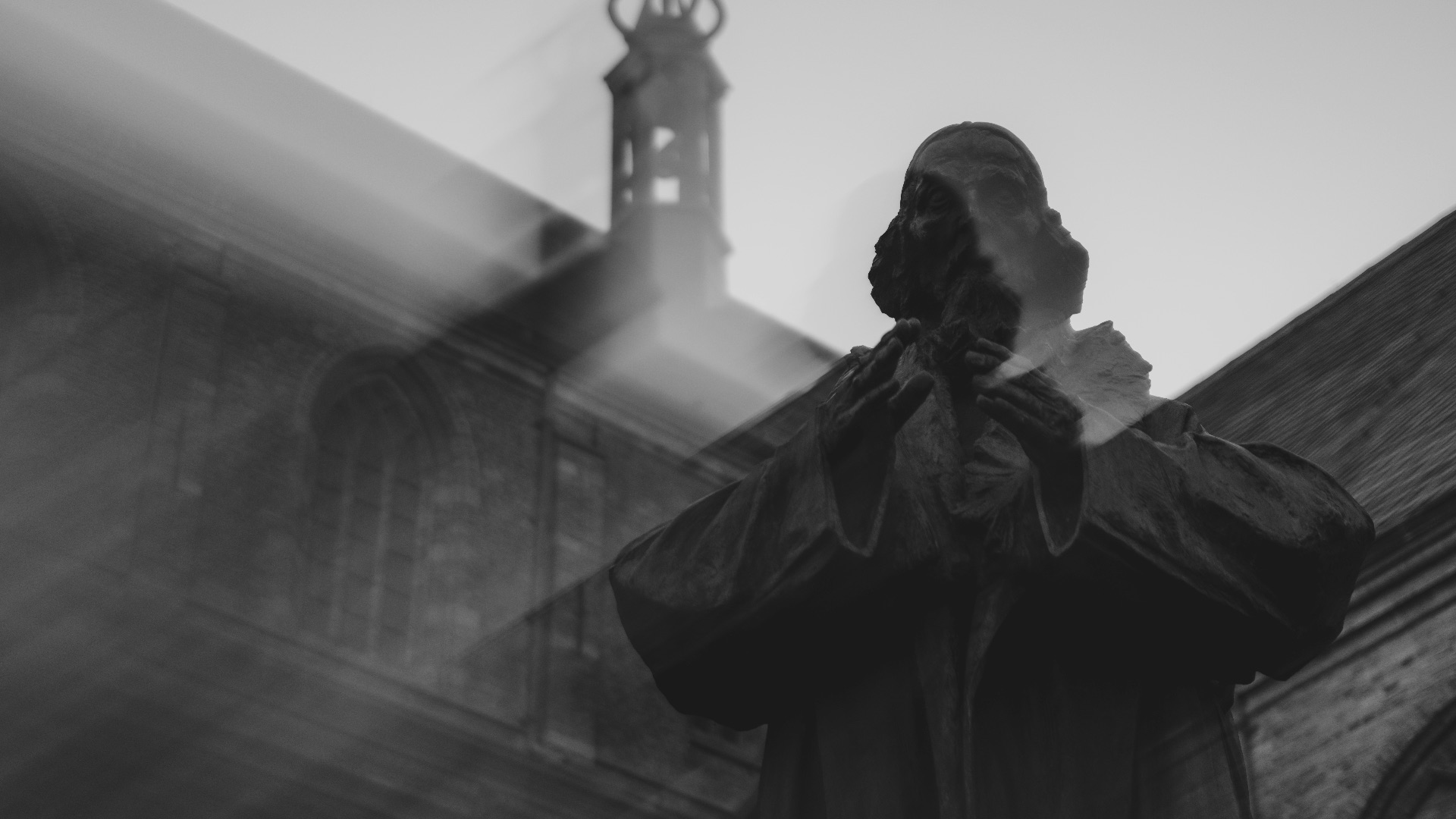 9. Les crimes du père James Porter