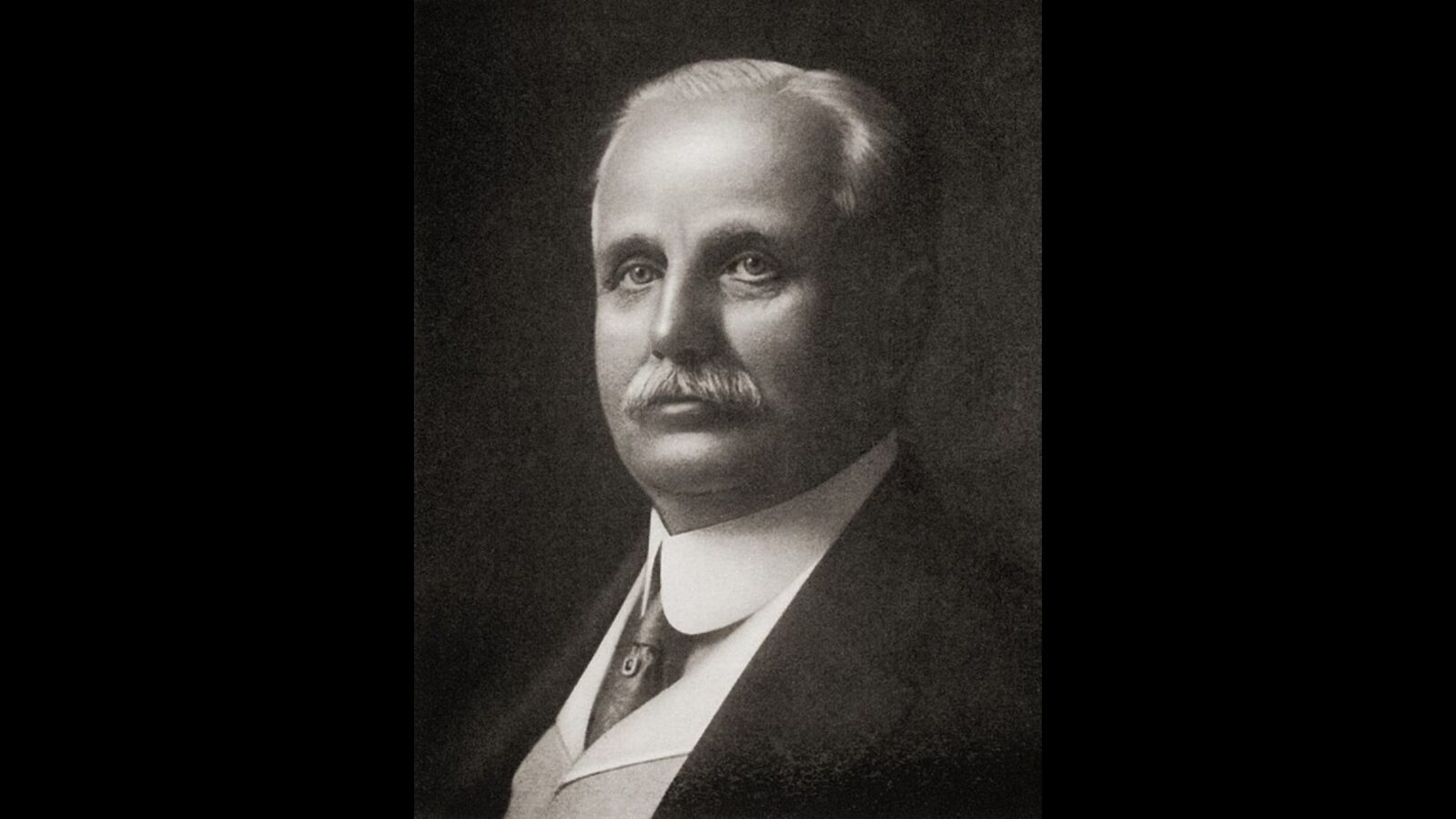 14. F.W. Woolworth Paid For A Skyscraper In Cash
