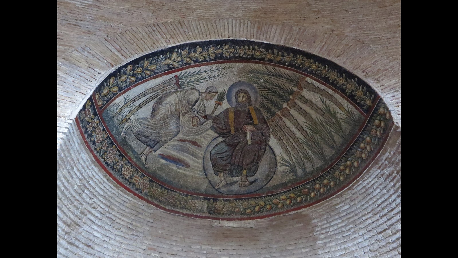 10. L'auréole des saints était à l'origine une couronne destinée aux dieux romains du soleil