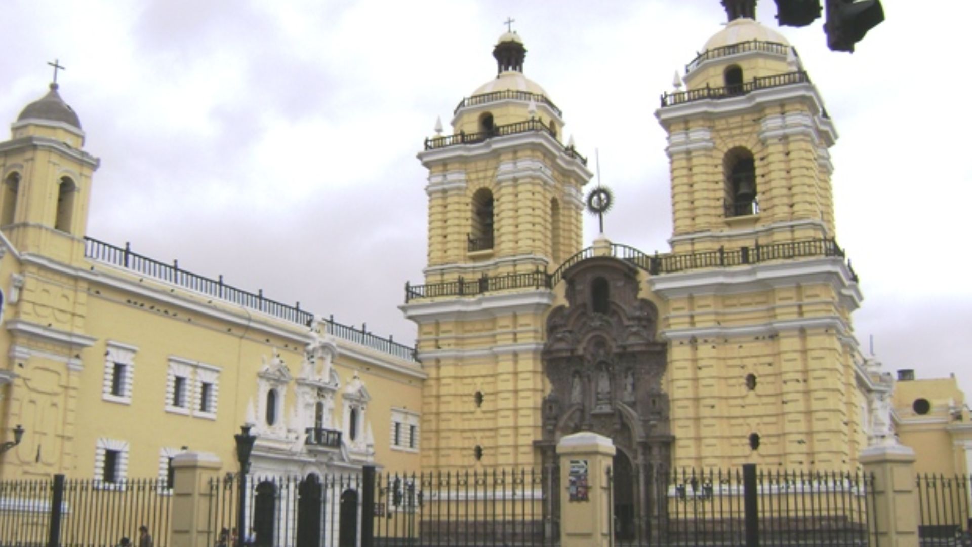 20. Couvent de San Francisco, Lima, Pérou