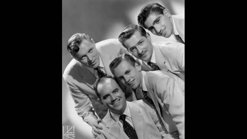 9. Bill Haley Brings Rock 'n' Roll To Britain