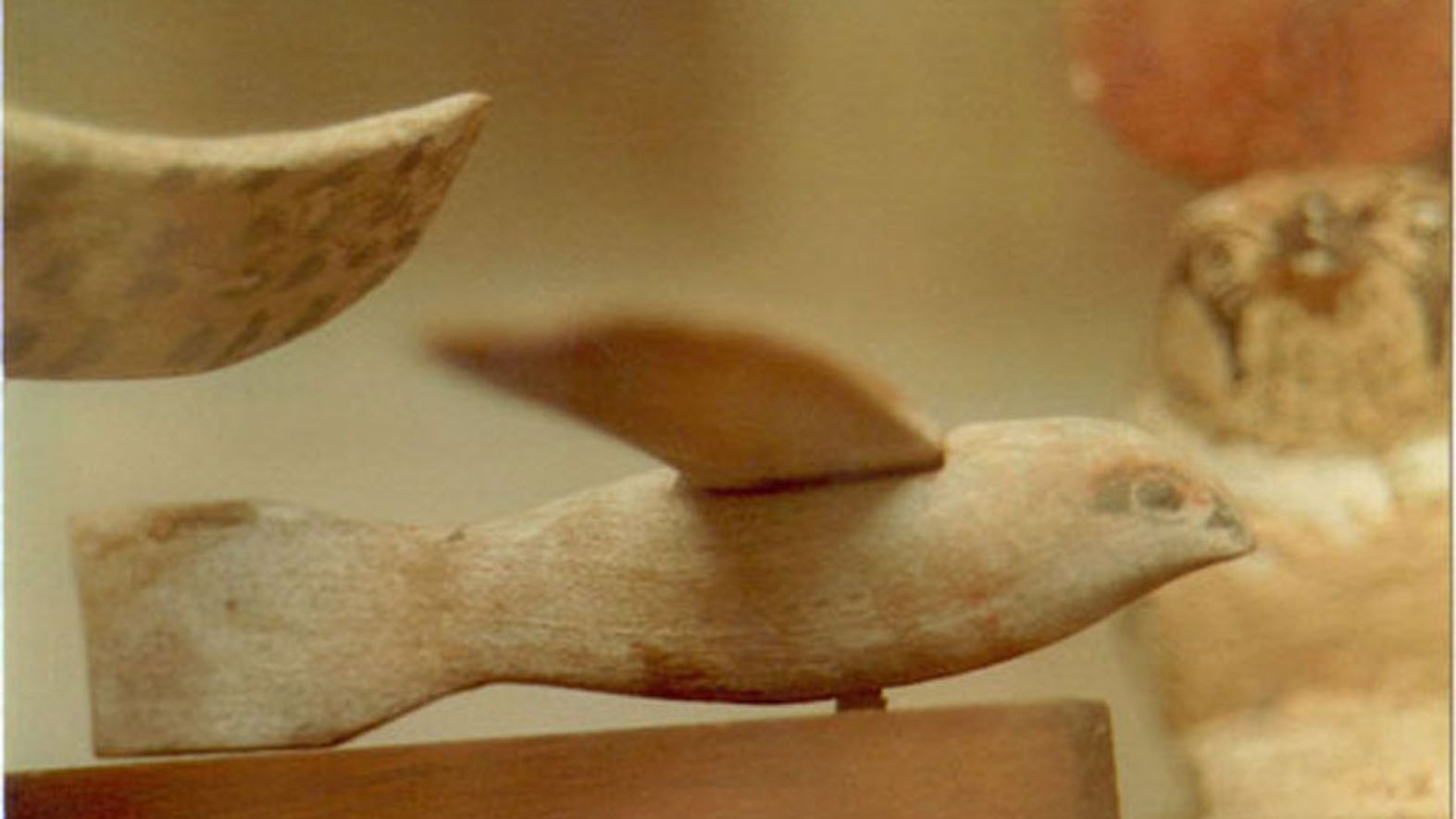 3. A Saqqara Falcon Carving Failed Every Flight Test It Faced