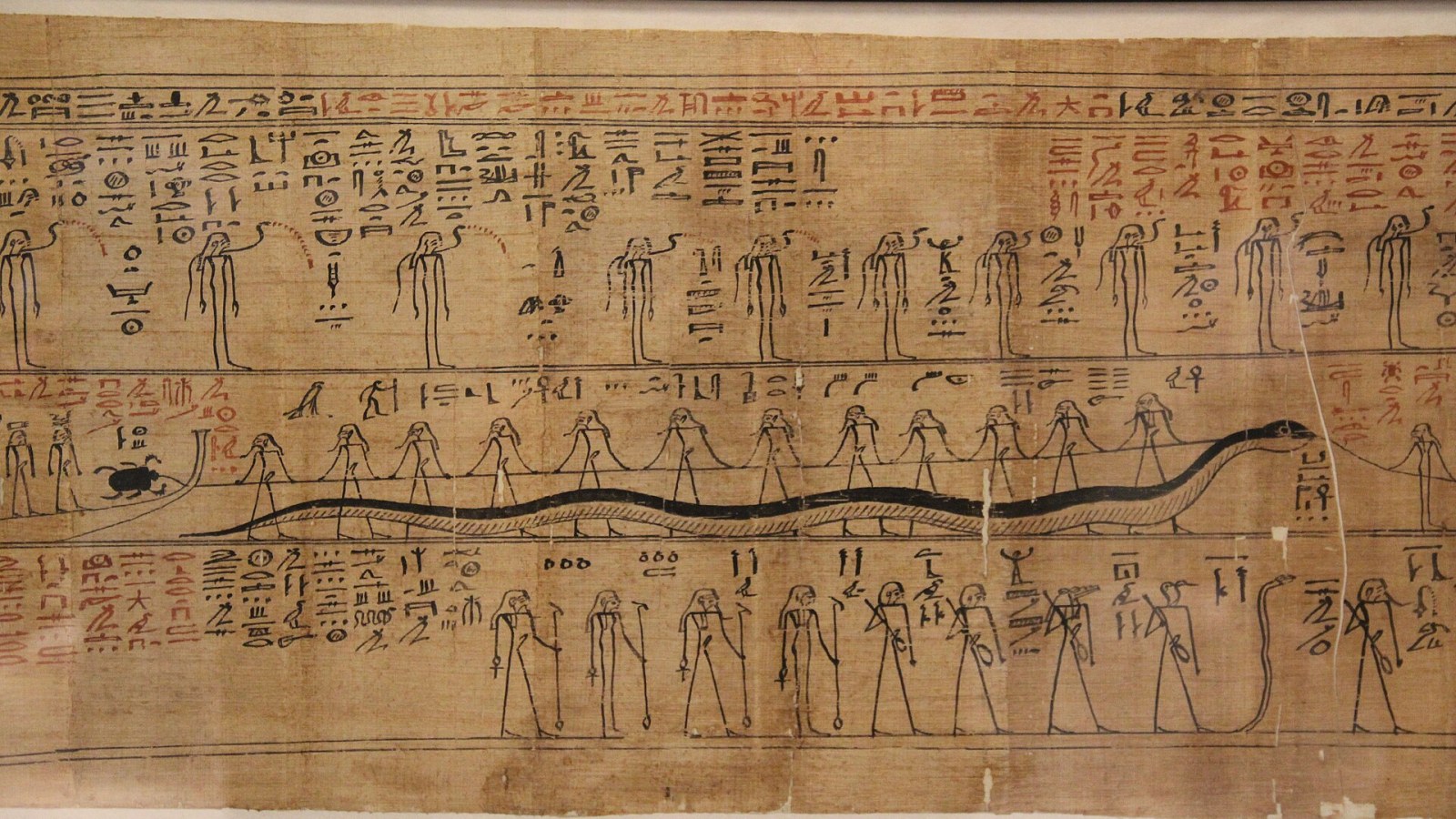 4. 700,000 Scrolls Weren't 700,000 Books