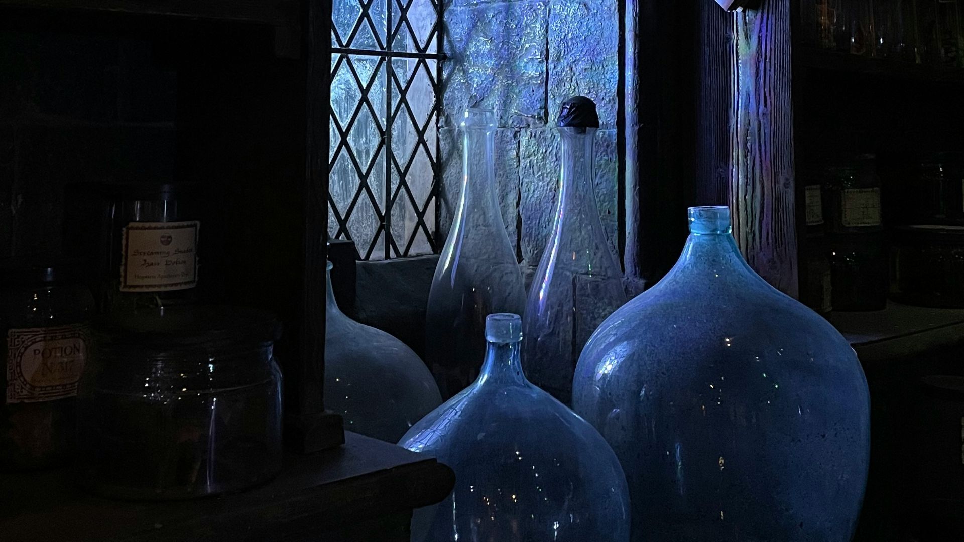 17. Enterrer les « bouteilles de sorcière » à l'envers
