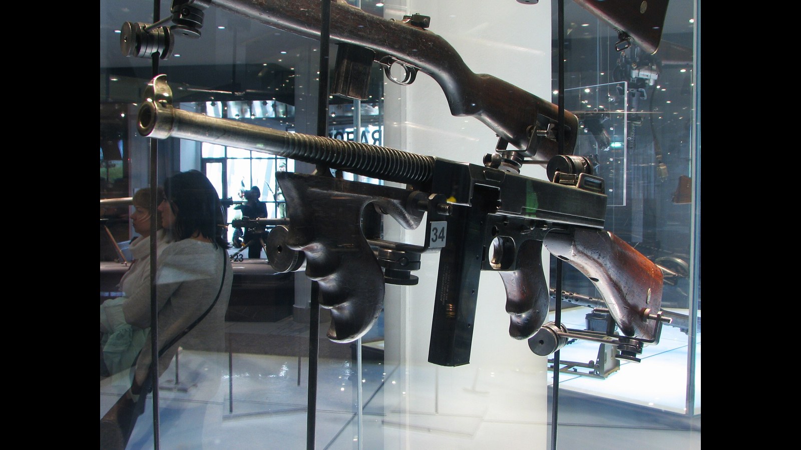 7. Le « Tommy Gun » n'a pas été utilisé pendant la Première Guerre mondiale, mais a servi à armer Al Capone