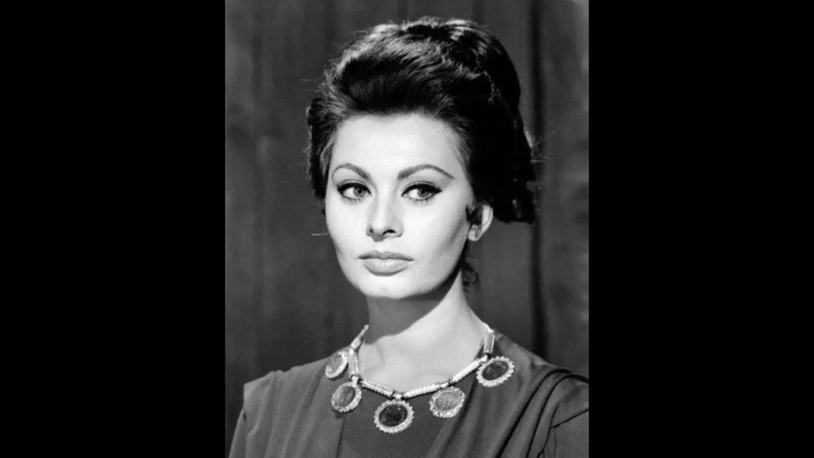 8. Sophia Loren a gardé toute sa vie une cicatrice datant de la guerre