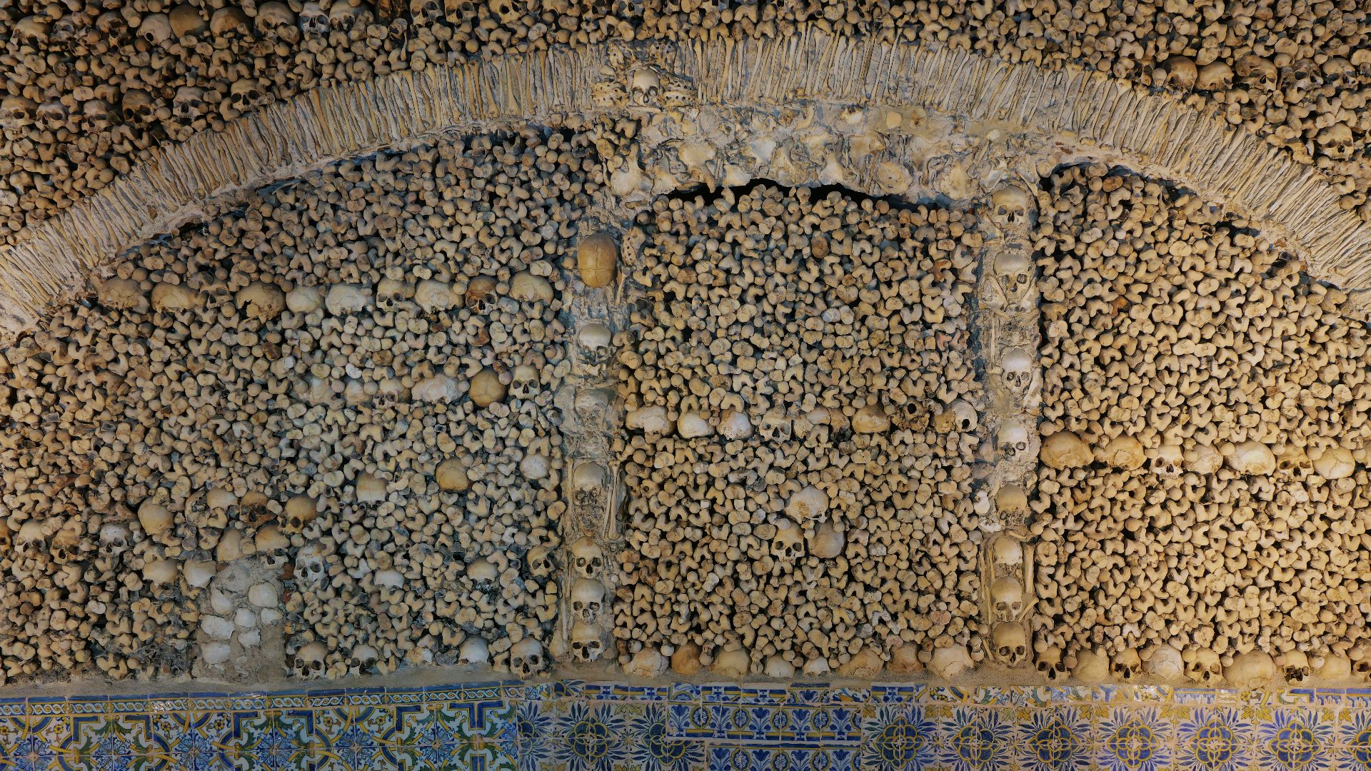 14. Chapelle des os, Campo Maior, Portugal