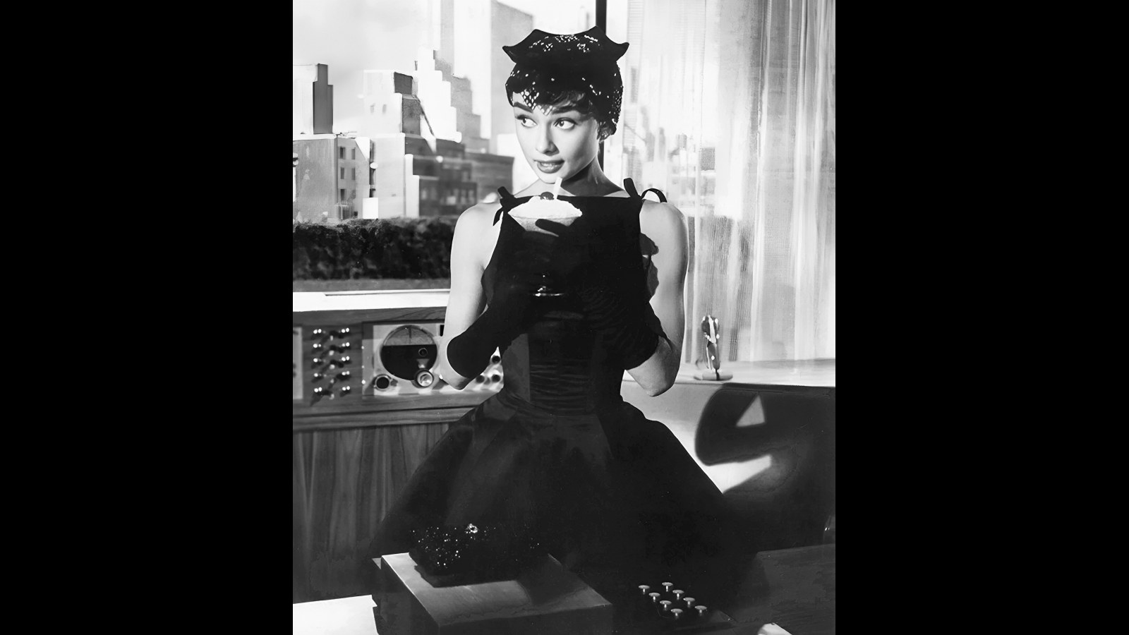 7. Audrey Hepburn Fought For Hubert De Givenchy's Screen Credit
