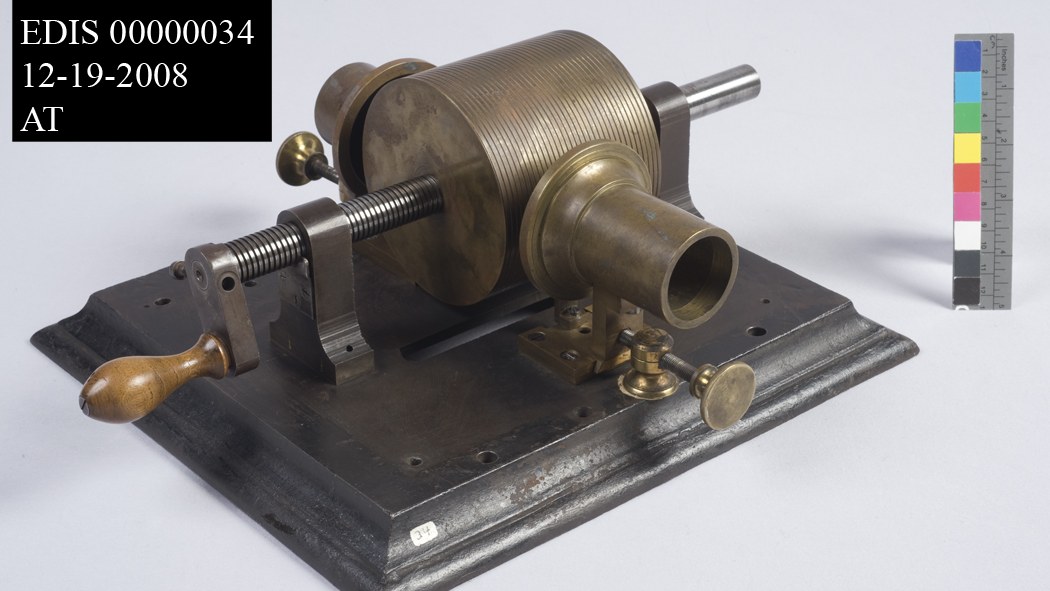 3. A French Scientist Accused Edison's Phonograph Of Being A Ventriloquism Trick