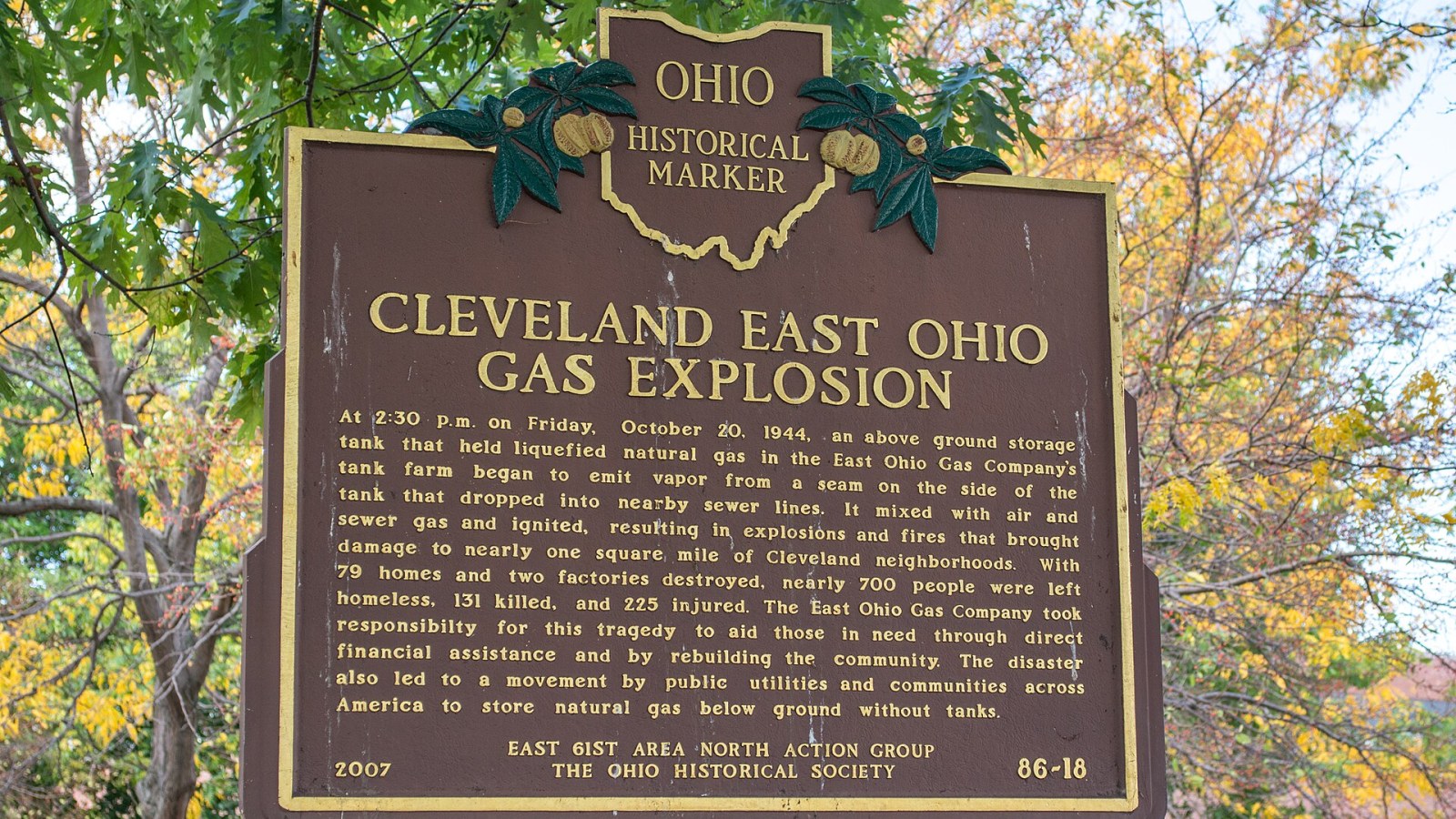 10. Les réservoirs de GNL de Cleveland n'étaient pas équipés de paroi de confinement au moment de leur défaillance