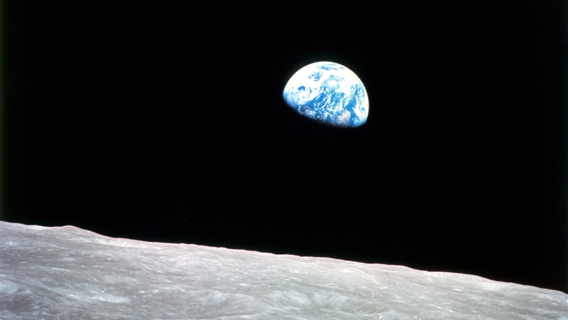 7. Apollo 8 emmène des hommes en orbite lunaire