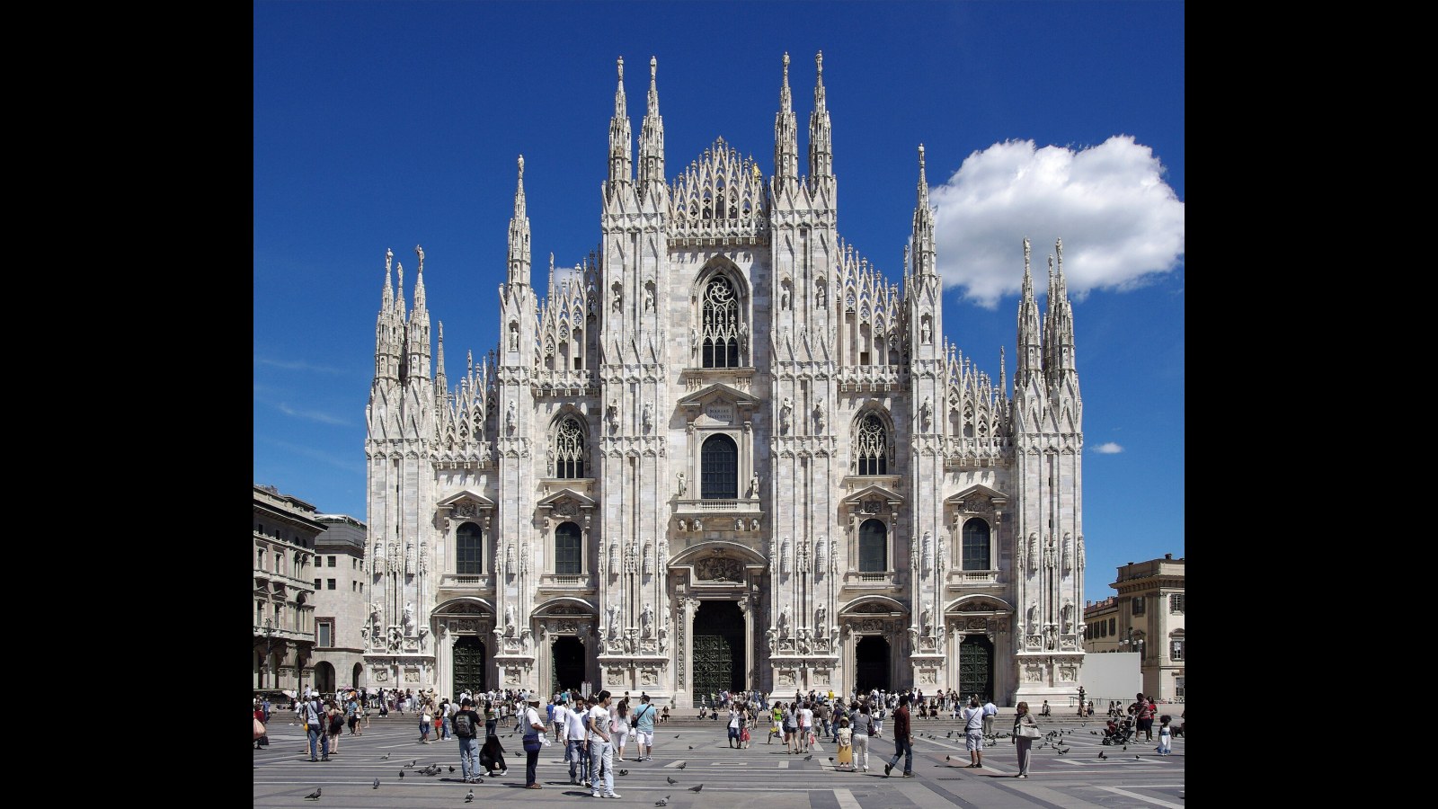 10. La cathédrale de Milan a nécessité 579 ans de travaux et l'intervention de 70 architectes