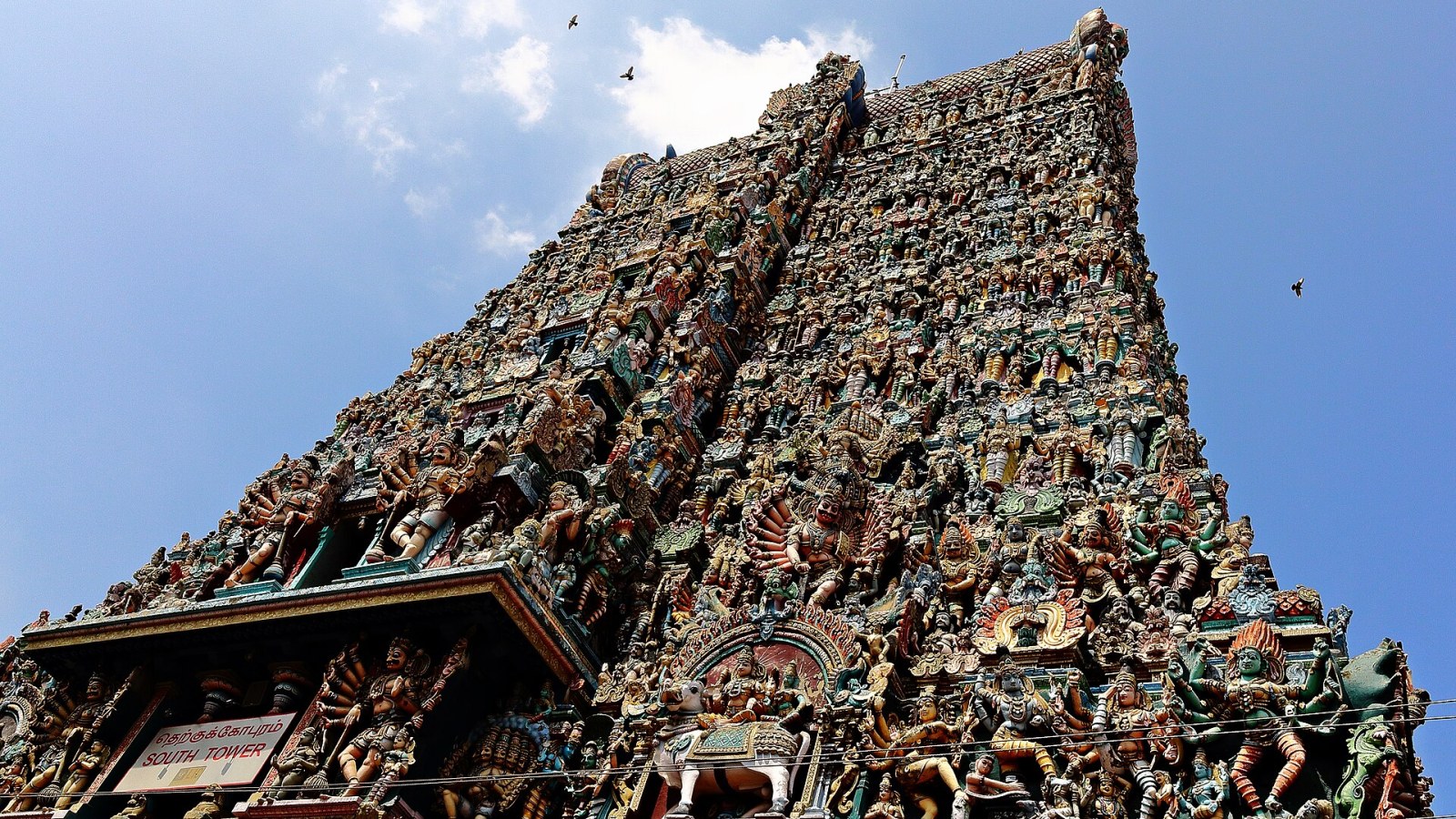 19. Le temple de Meenakshi a été reconstruit après avoir été saccagé au XIVe siècle
