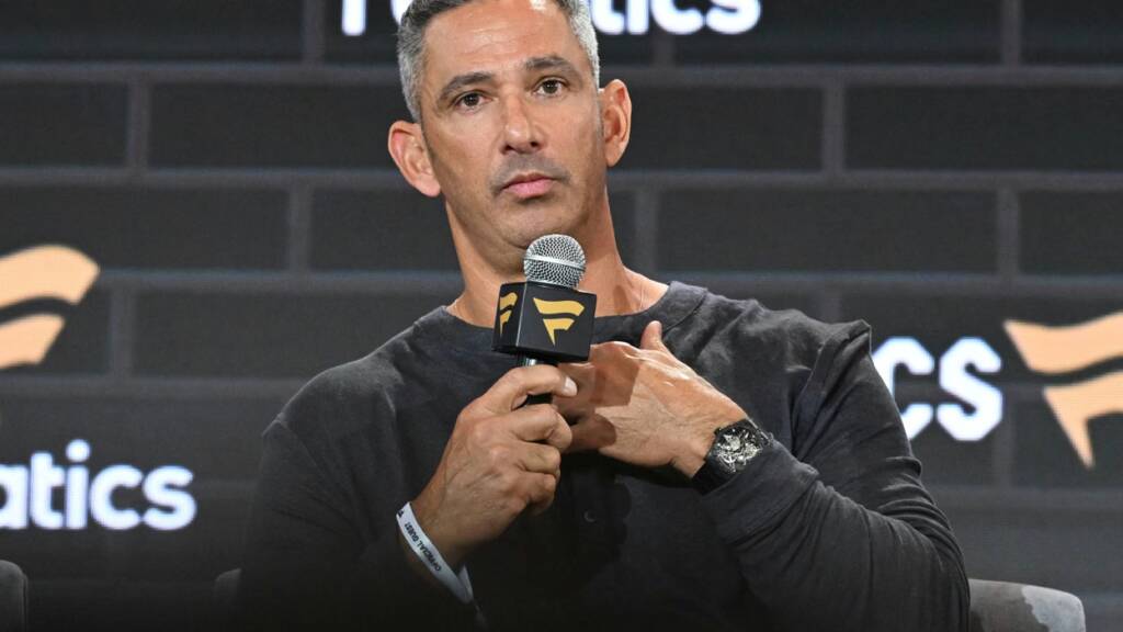 Jorge Posada doesn’t feel welcome with the Yankees