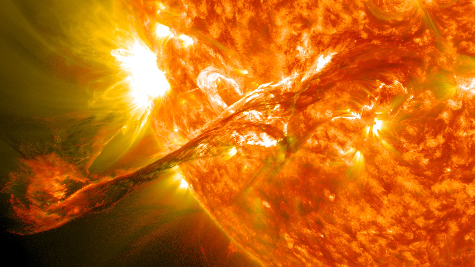 11 juillet 2012 : tempête solaire