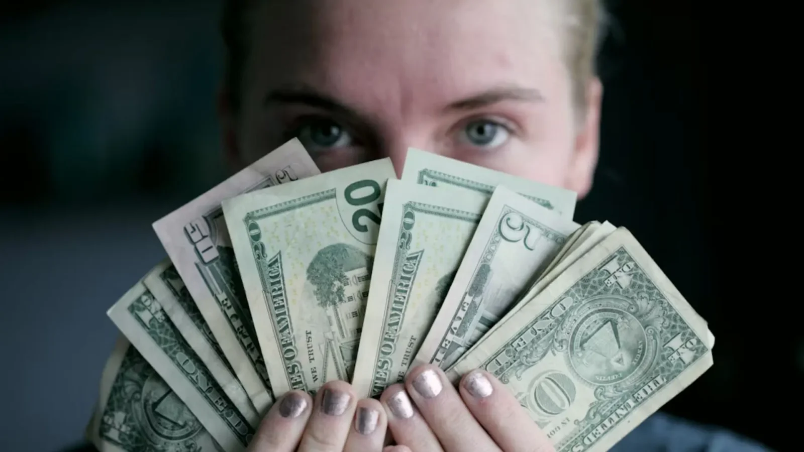 20 Ways Travelers Guarded Money Before ATMs Existed