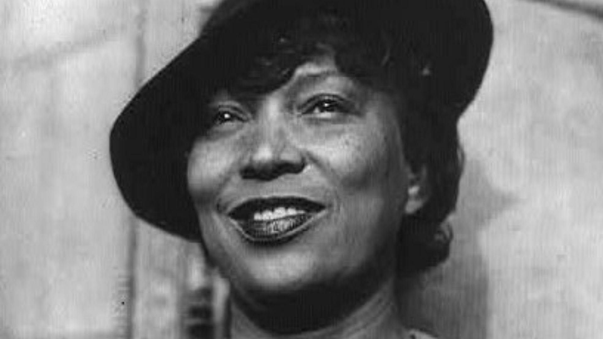 14. Zora Neale Hurston, enterrée dans une tombe anonyme