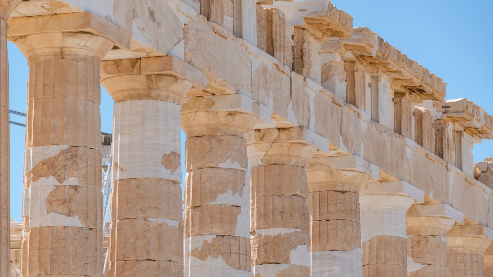 10. There Was No Grand Marble Staircase