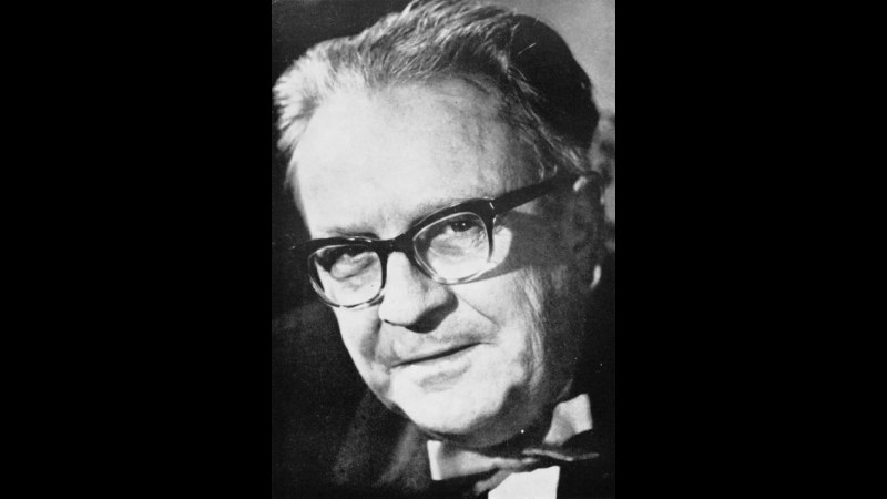 20. Raymond Chandler Got Paramount To Fund His Bender