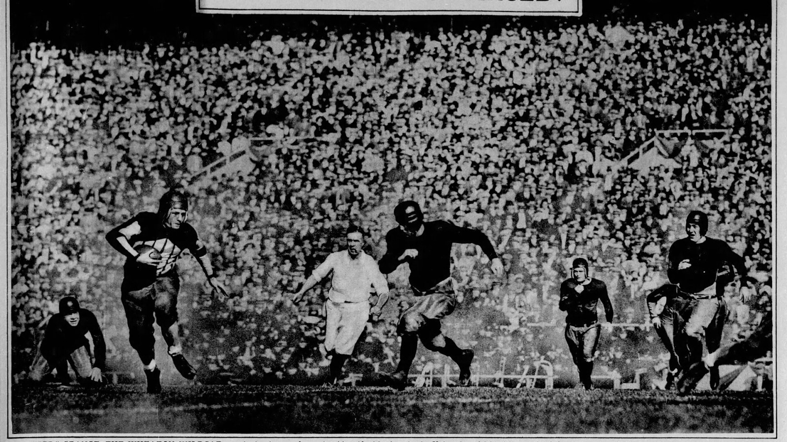 10. Red Grange's One Game Turns Pro Football Legit