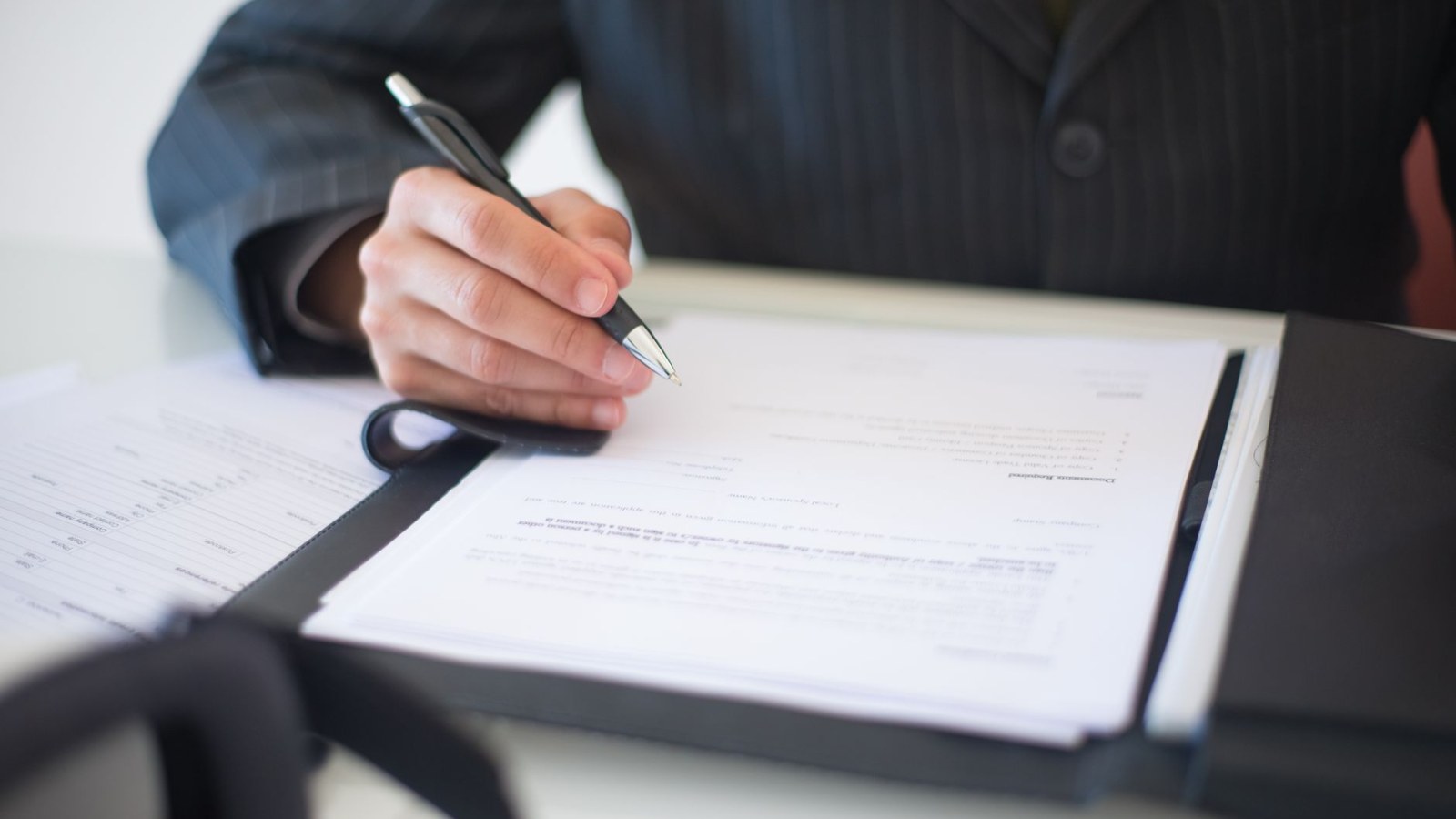 17. Roosevelt signe une loi en l'espace de deux semaines