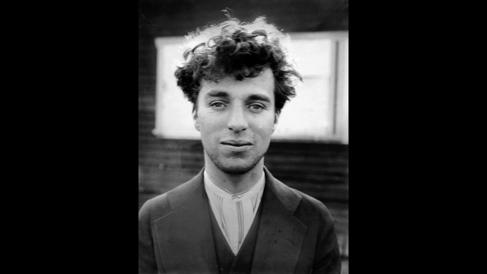 3. Le personnage du clochard de Charlie Chaplin est né dans un hospice