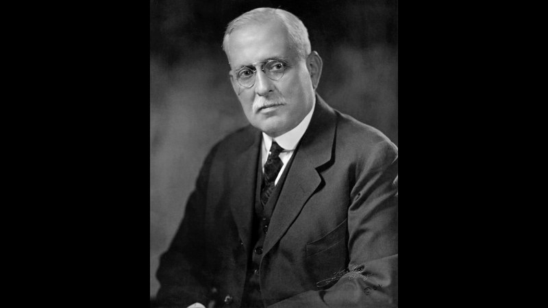 10. Samuel Insull's Utility Empire Got Legislated Apart
