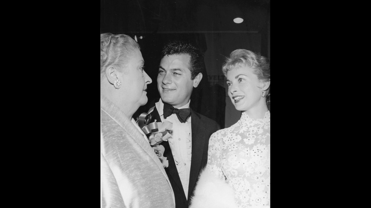 13. Tony Curtis Got Renamed In Stages, Not All At Once