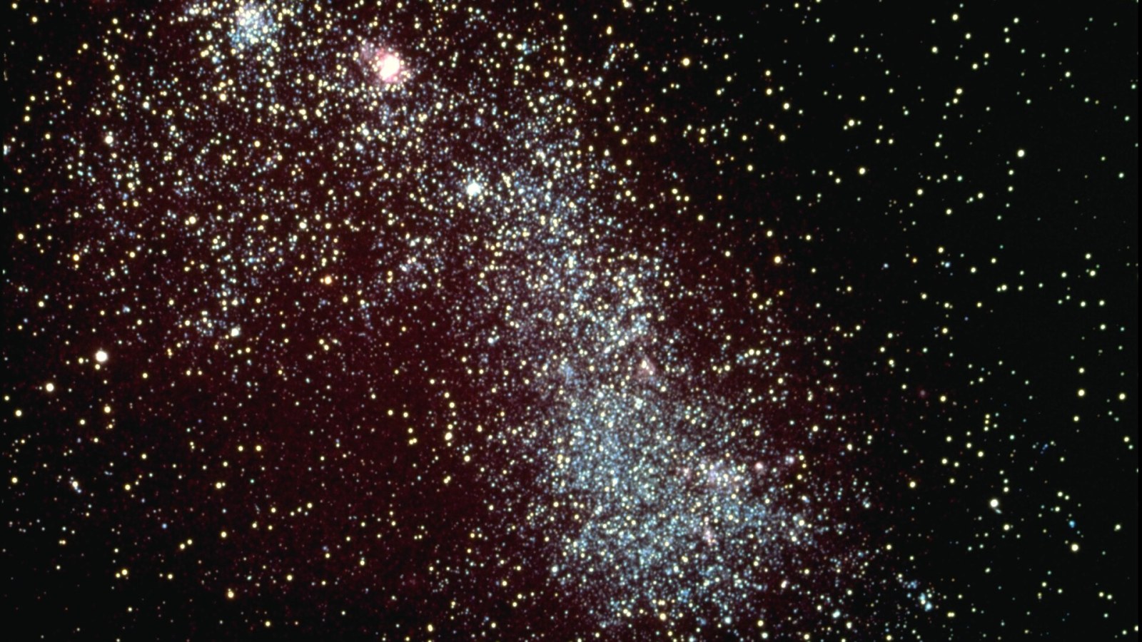7. Leavitt se voit confier deux galaxies à répertorier, étoile par étoile
